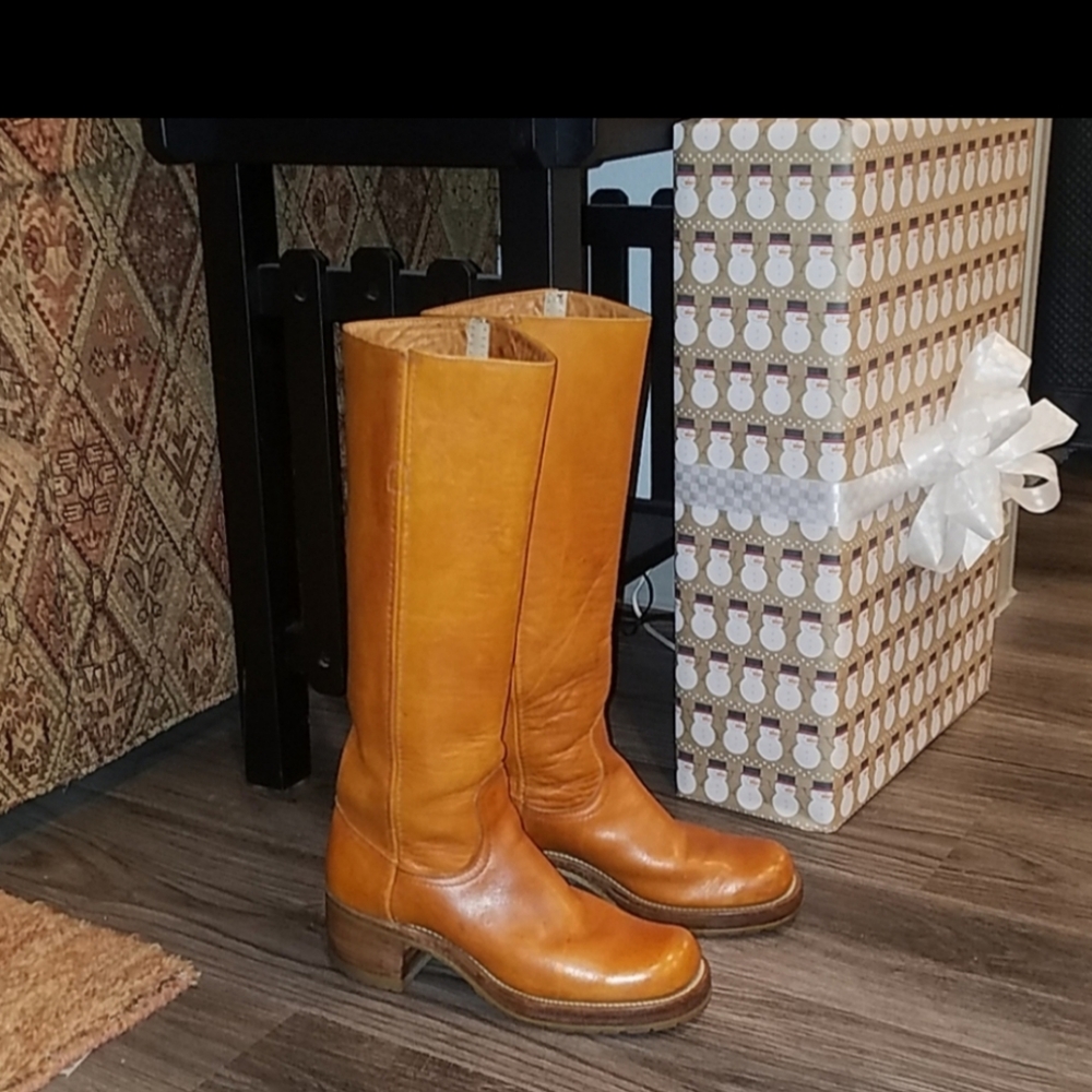 FRYE Campus Boots 7B
